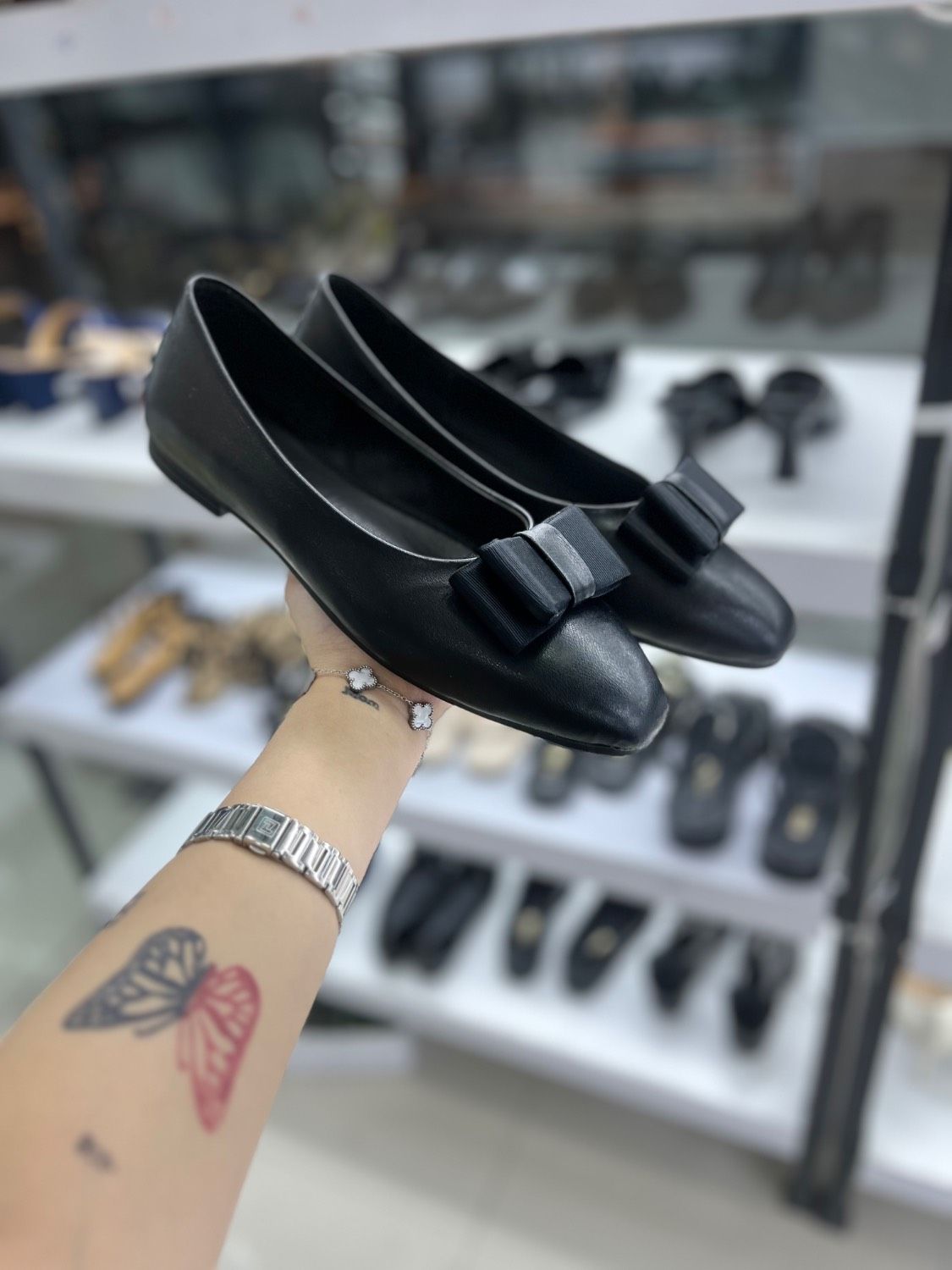 مدل پروانه ای